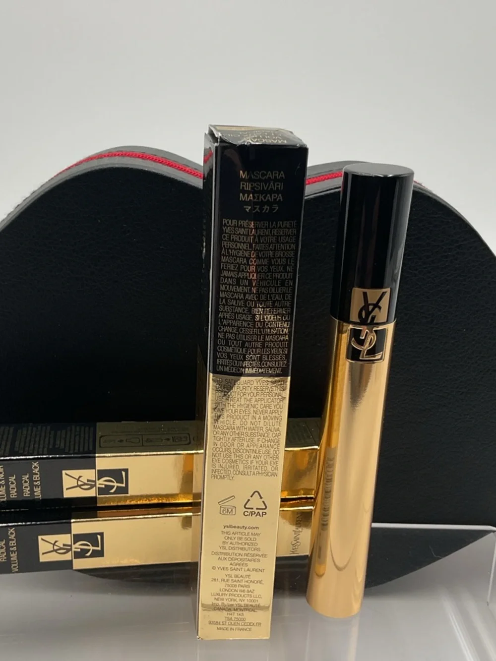 3 Yves Saint Laurent Volume Effect Faux CILS Radical Mascara in Black Over Black - Picture 11 of 16
